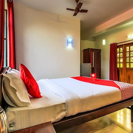 Oyo 13311 The White Feather Hotel Mandrem Esterno foto