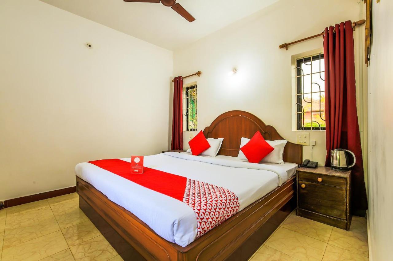 Oyo 13311 The White Feather Hotel Mandrem Esterno foto