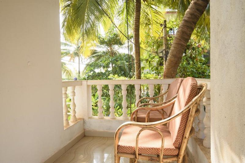 Oyo 13311 The White Feather Hotel Mandrem Esterno foto